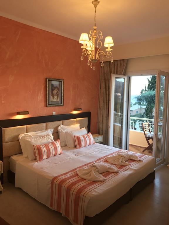 Apartamento Agios Gordios Stevens On The Hill Exterior foto